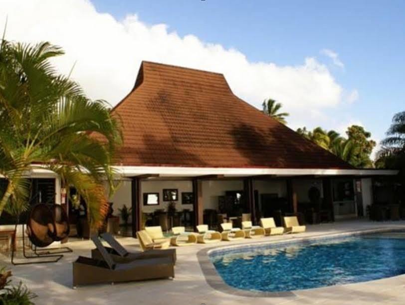 Resort Garden Island