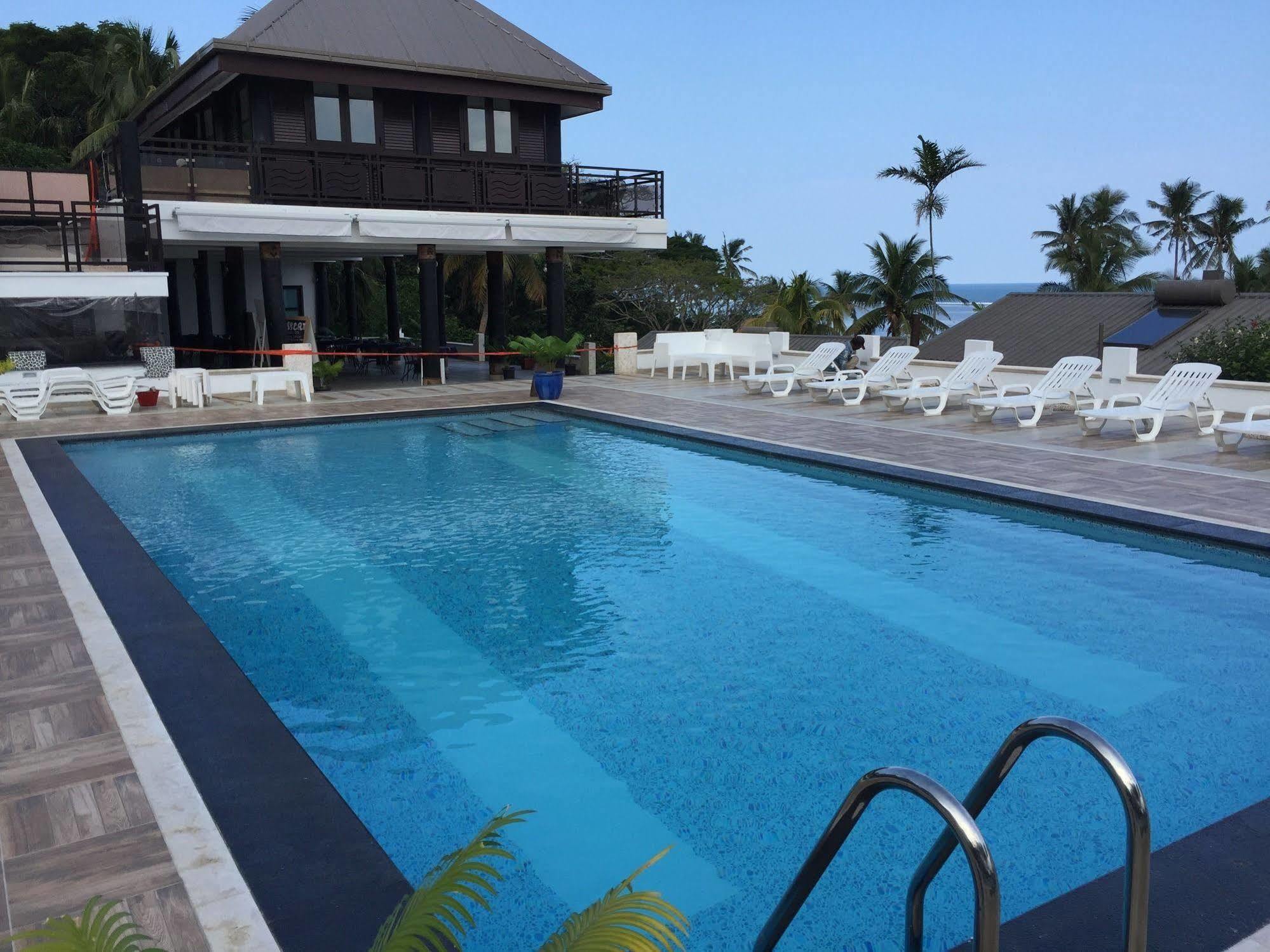 Crows Nest Resort 3*