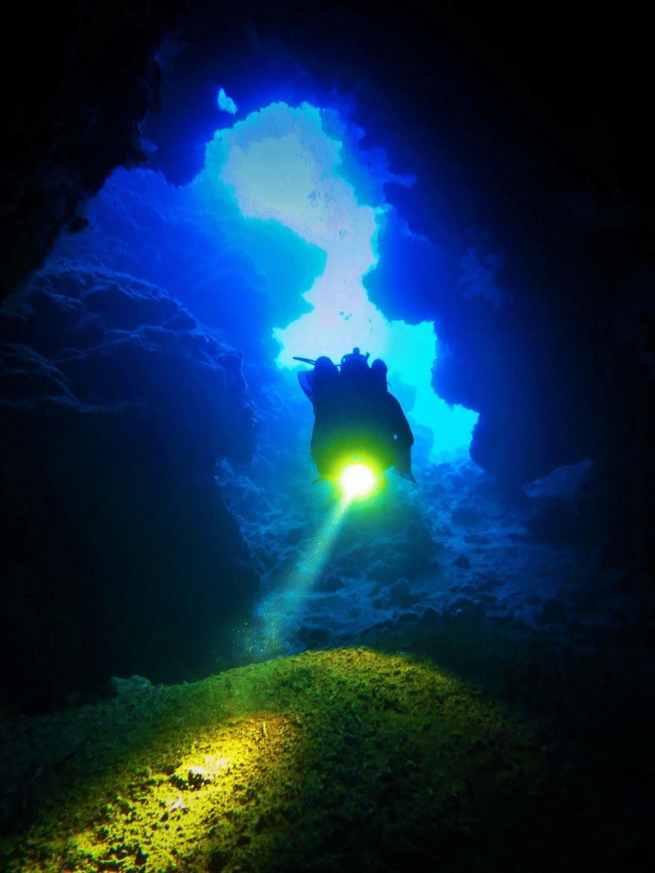 Mai Dive' Astrolabe Reef