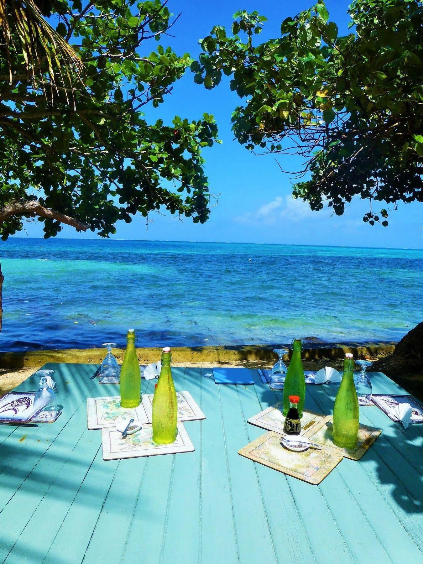 Resort Mai Dive' Astrolabe Reef Naqara