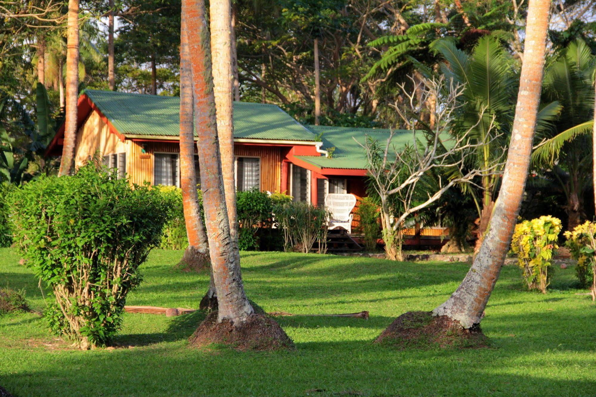 Maravu Taveuni *