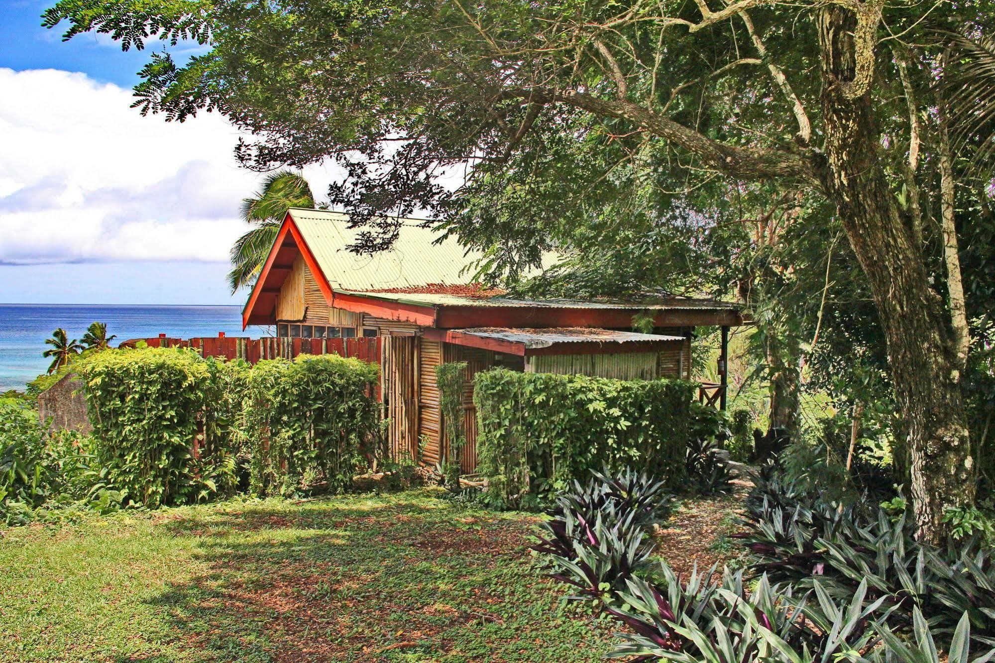 Villa Maravu Taveuni Matei
