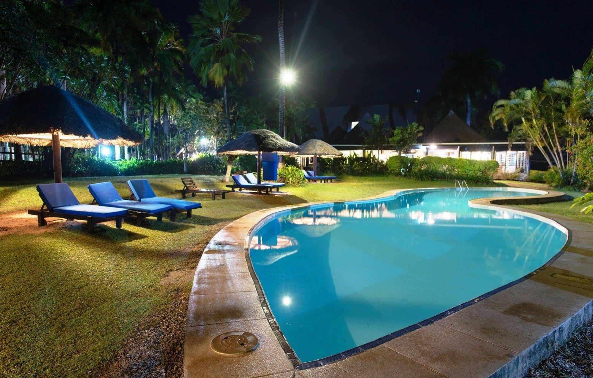 Resort Tambua Sands
