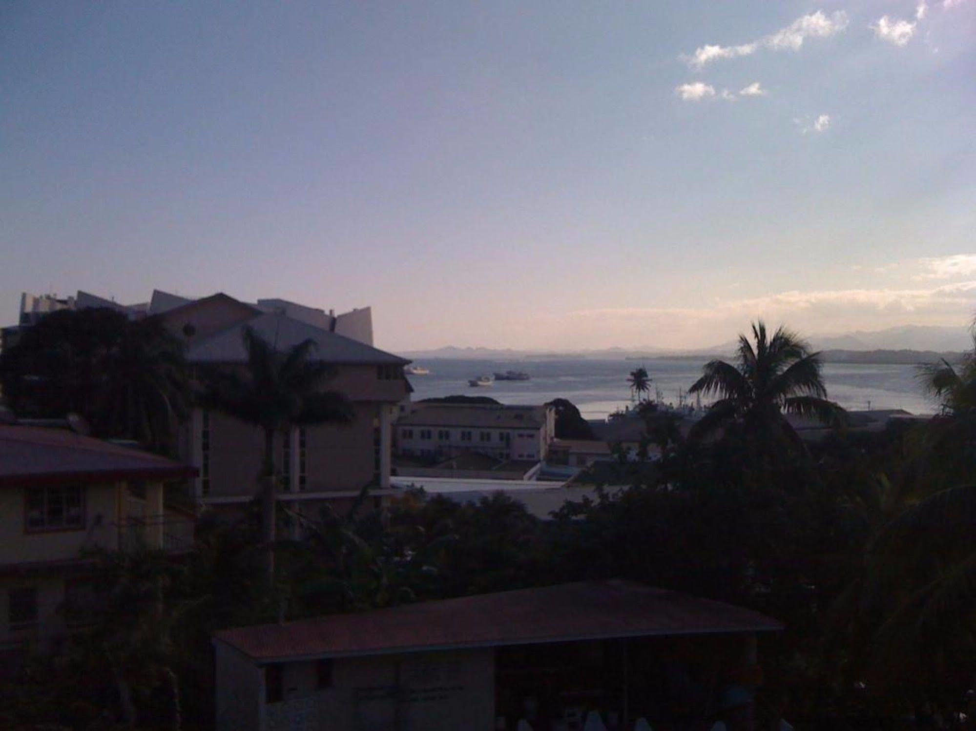 Capricorn Aparthotel Suva