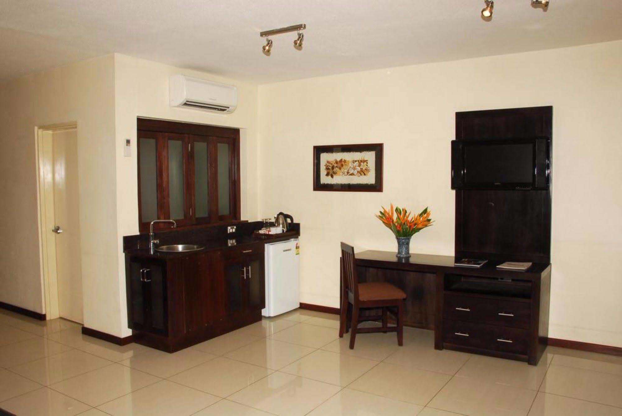 Tanoa Waterfront Hotel Lautoka