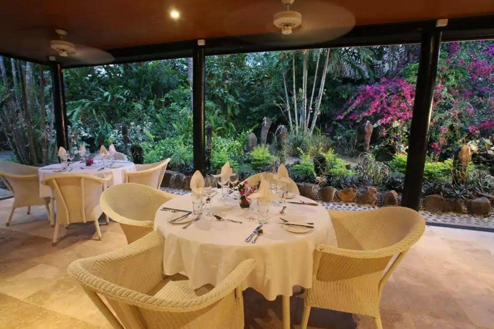 Hotel The Fiji Orchid 5*