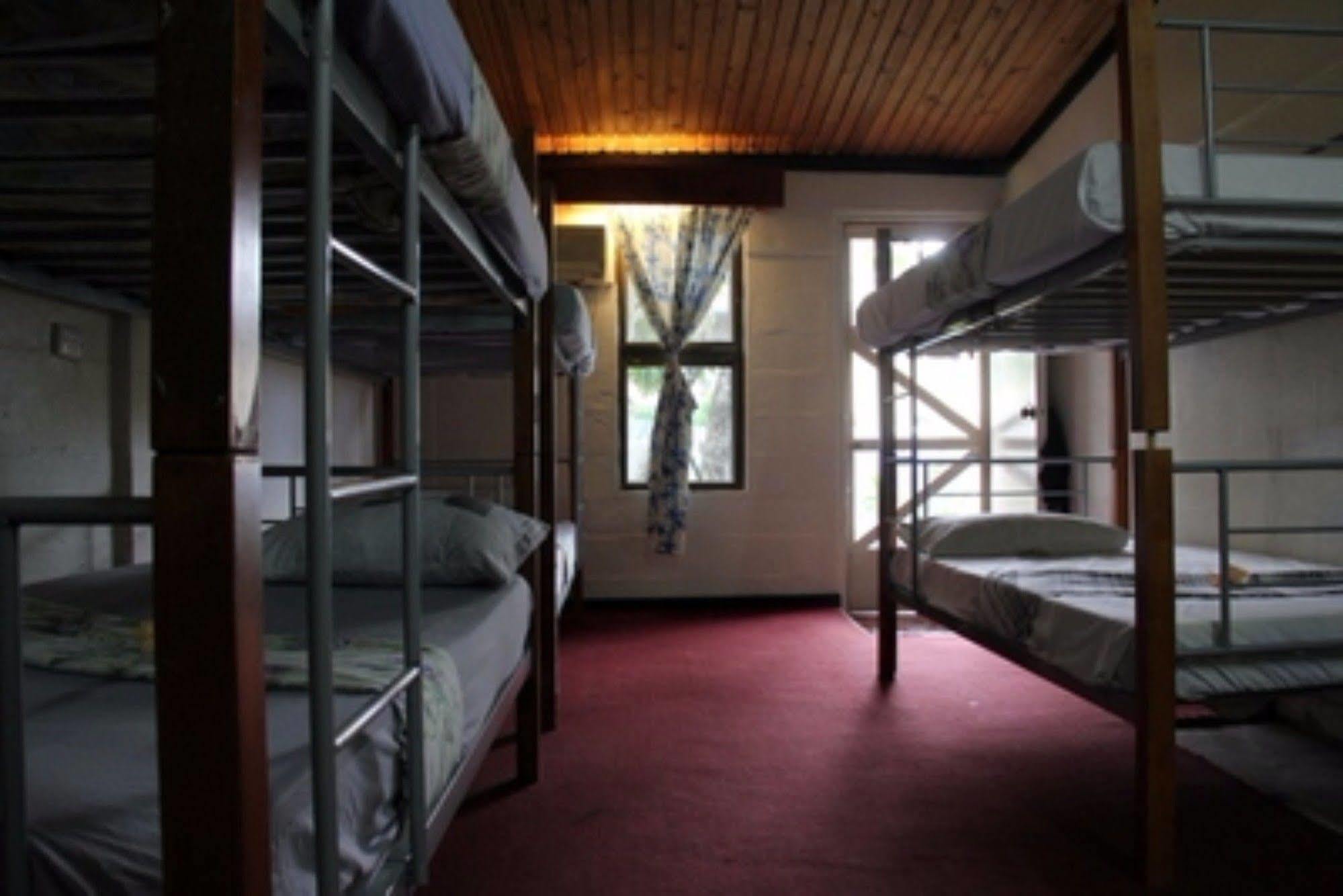 Hostel Bamboo Backpackers *