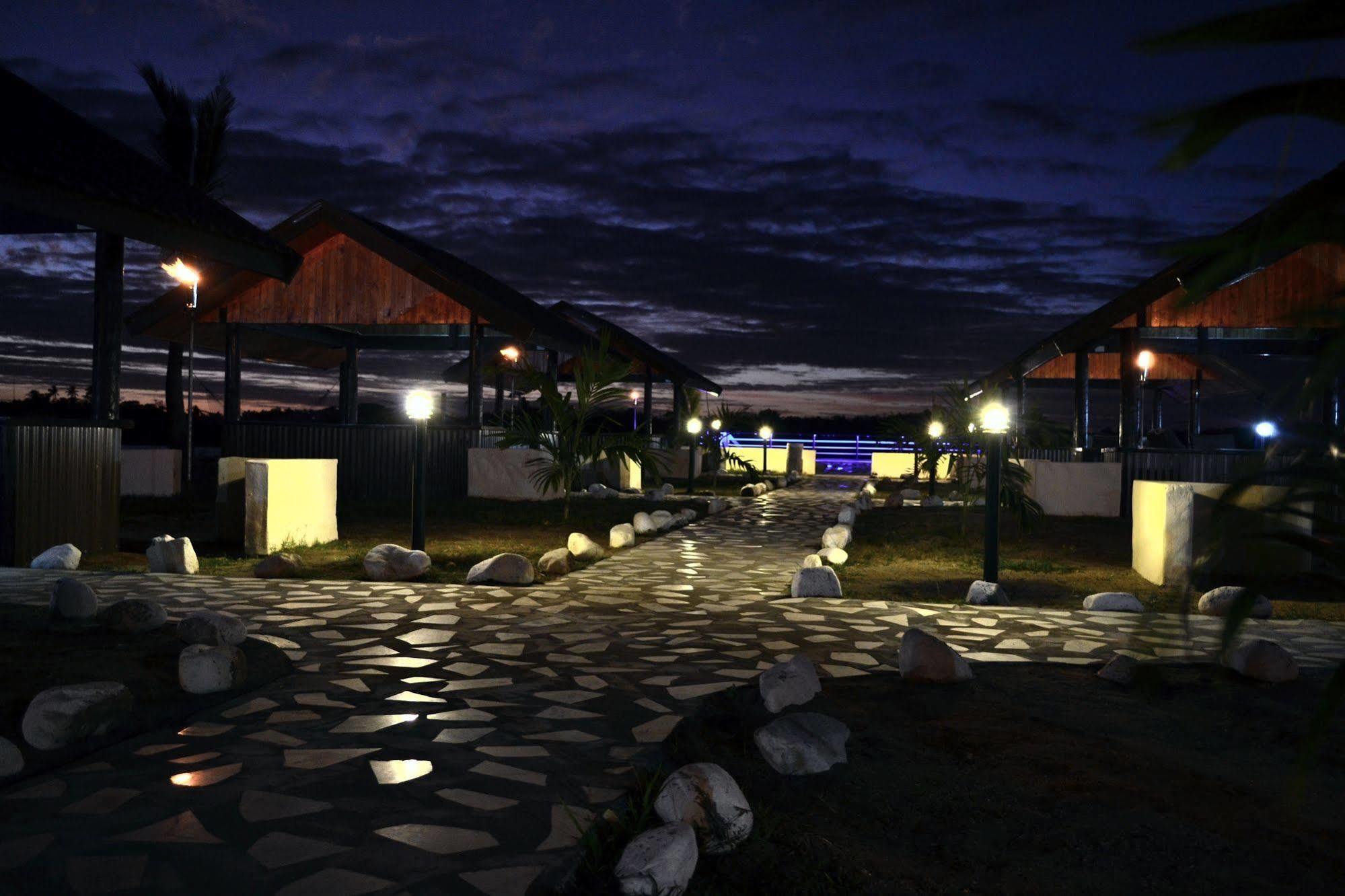 Relax Fiji