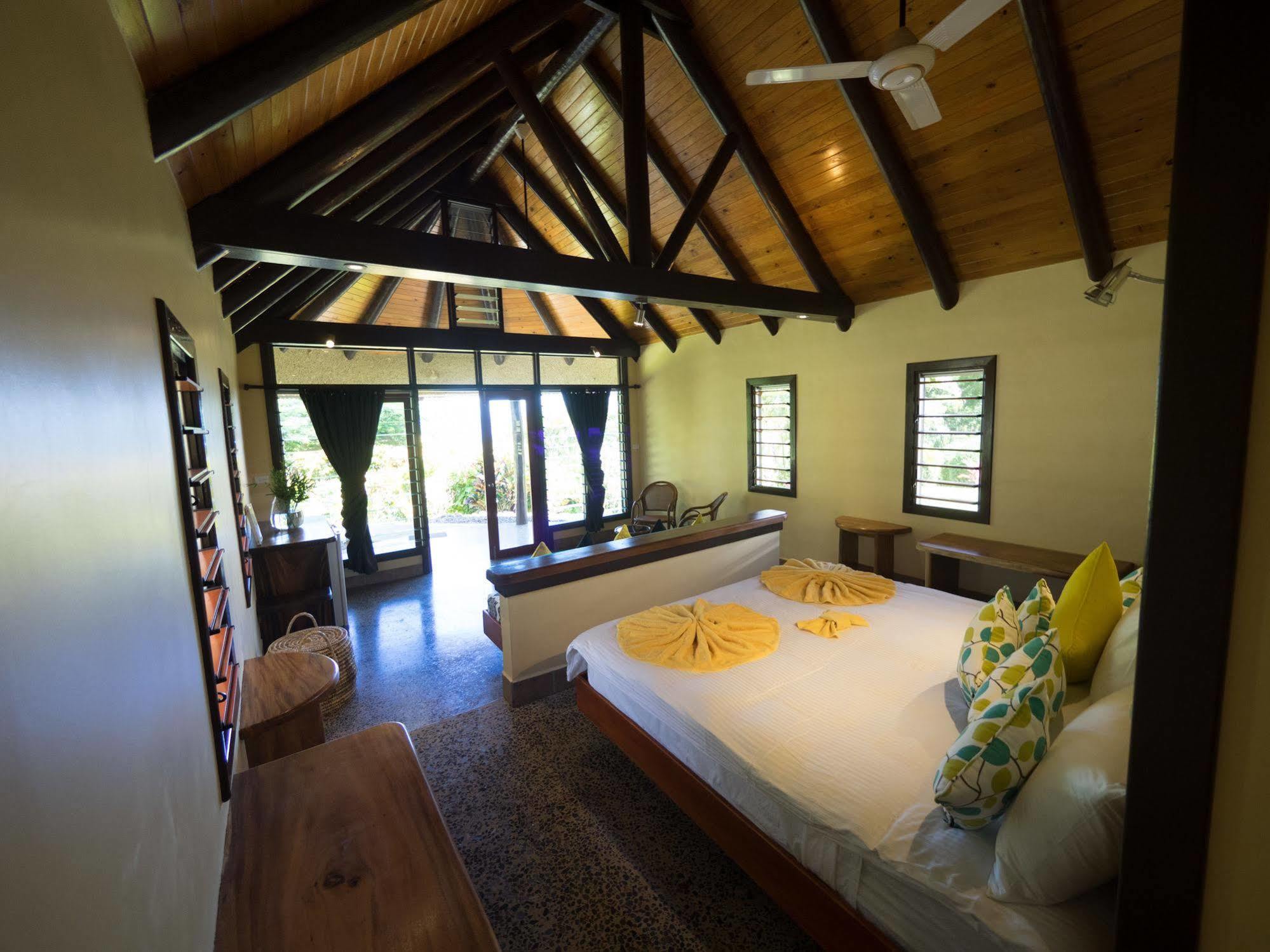Taveuni Dive 4*