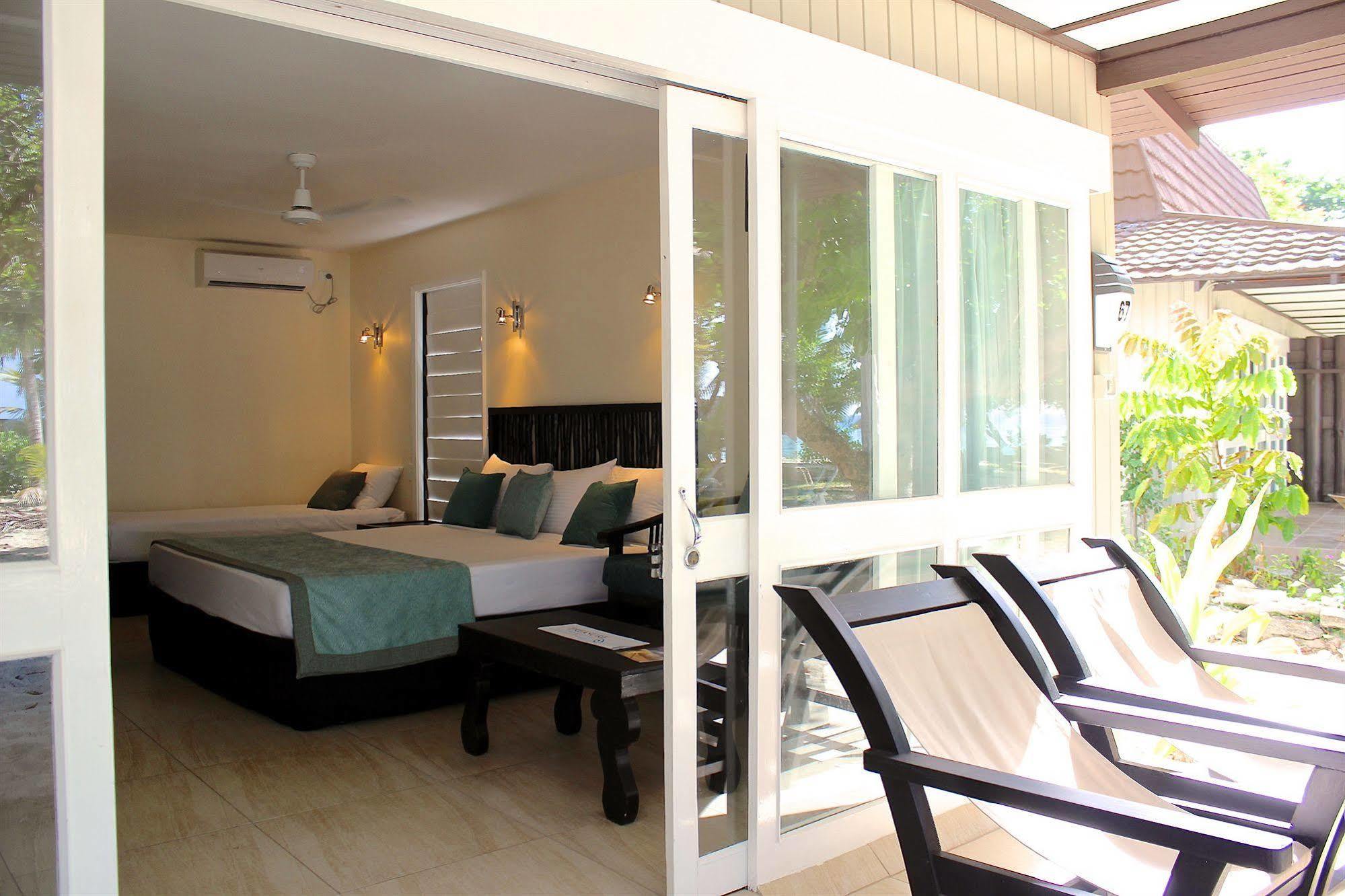 Fiji Resort Treasure Island