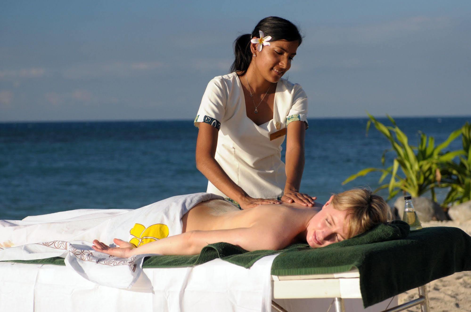 Fiji Resort Treasure Island