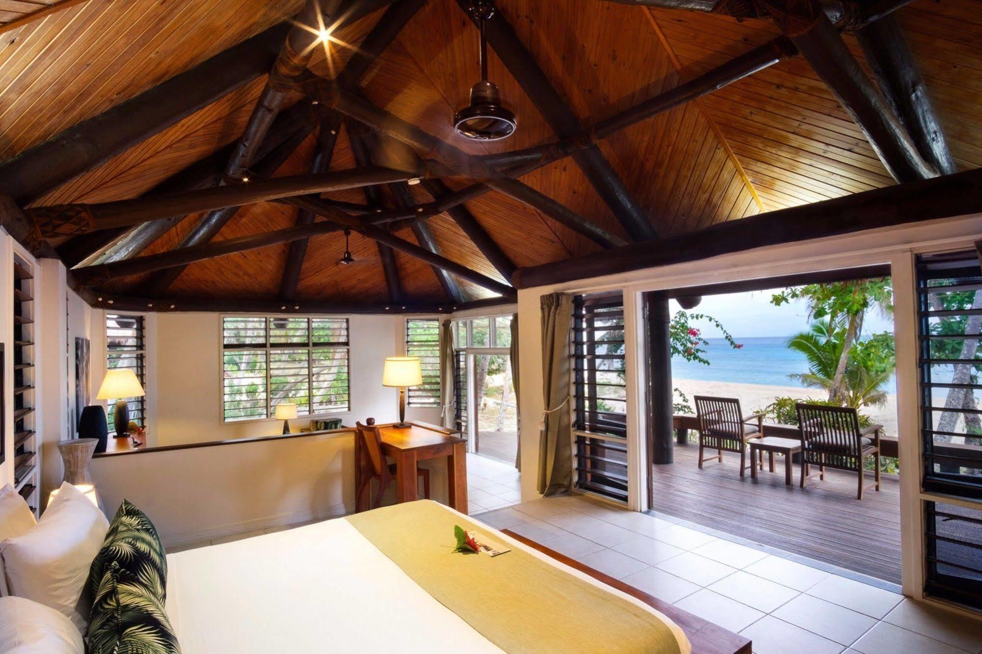 Resort Yasawa Island & 5*