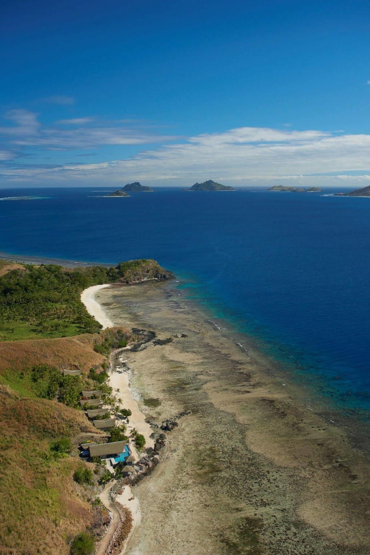 Tadrai Island 5* Mana Island