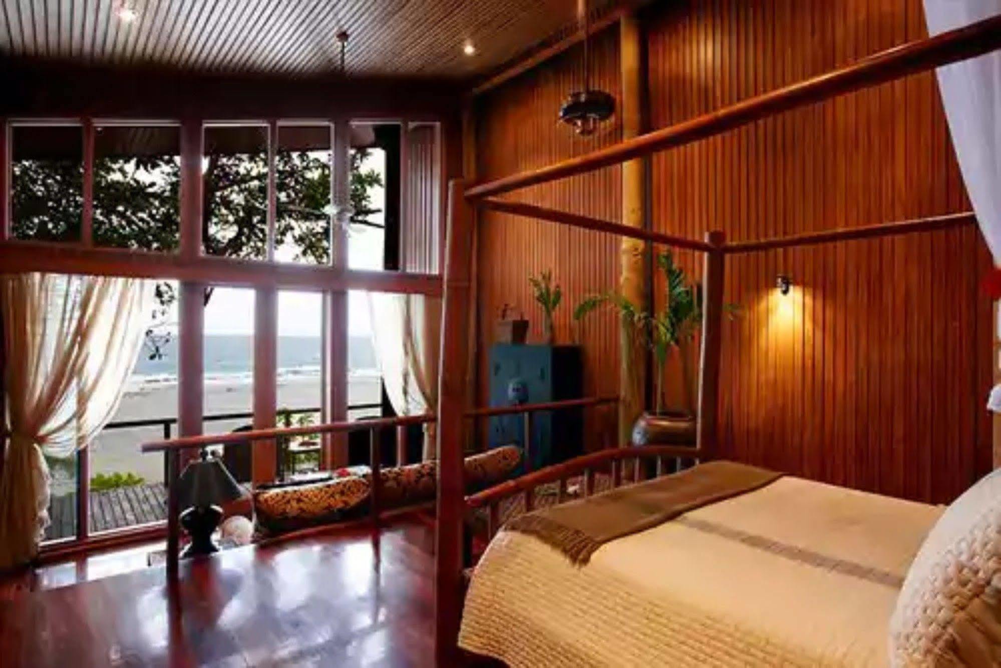 Namale The Fiji Islands & 5* Savusavu