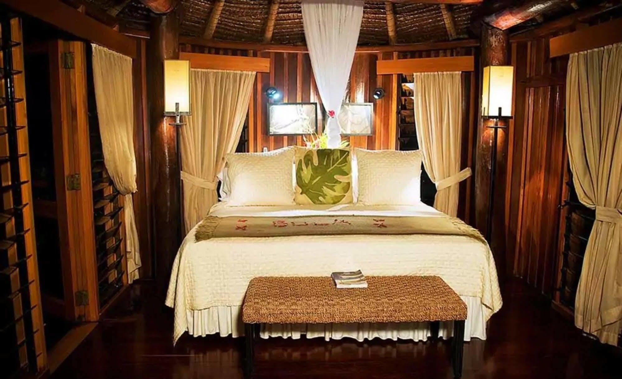 Hotel Namale The Fiji Islands & 5*