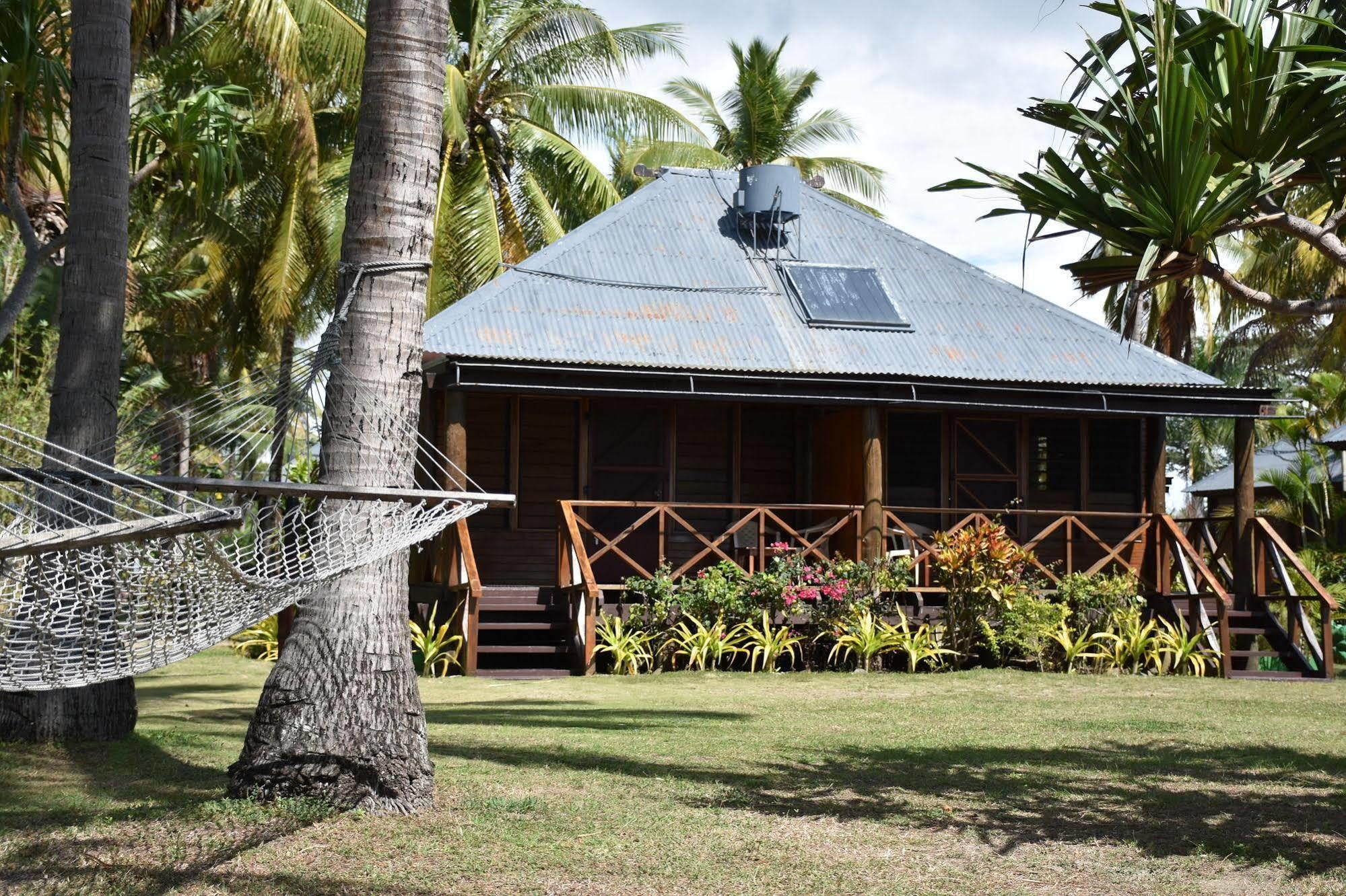 Club Fiji 3*