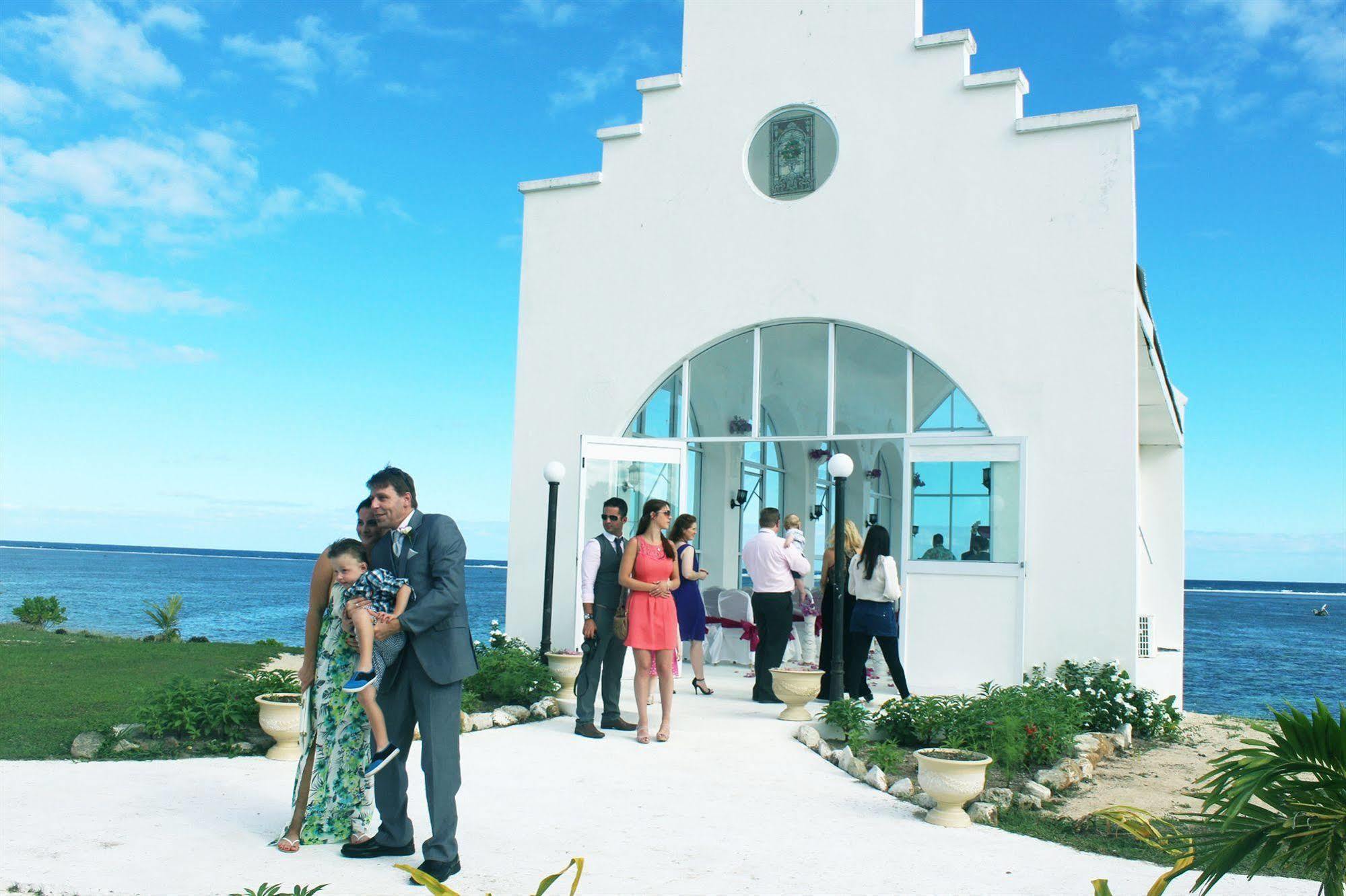 Coral Lagoon Fiji Hotel 2*