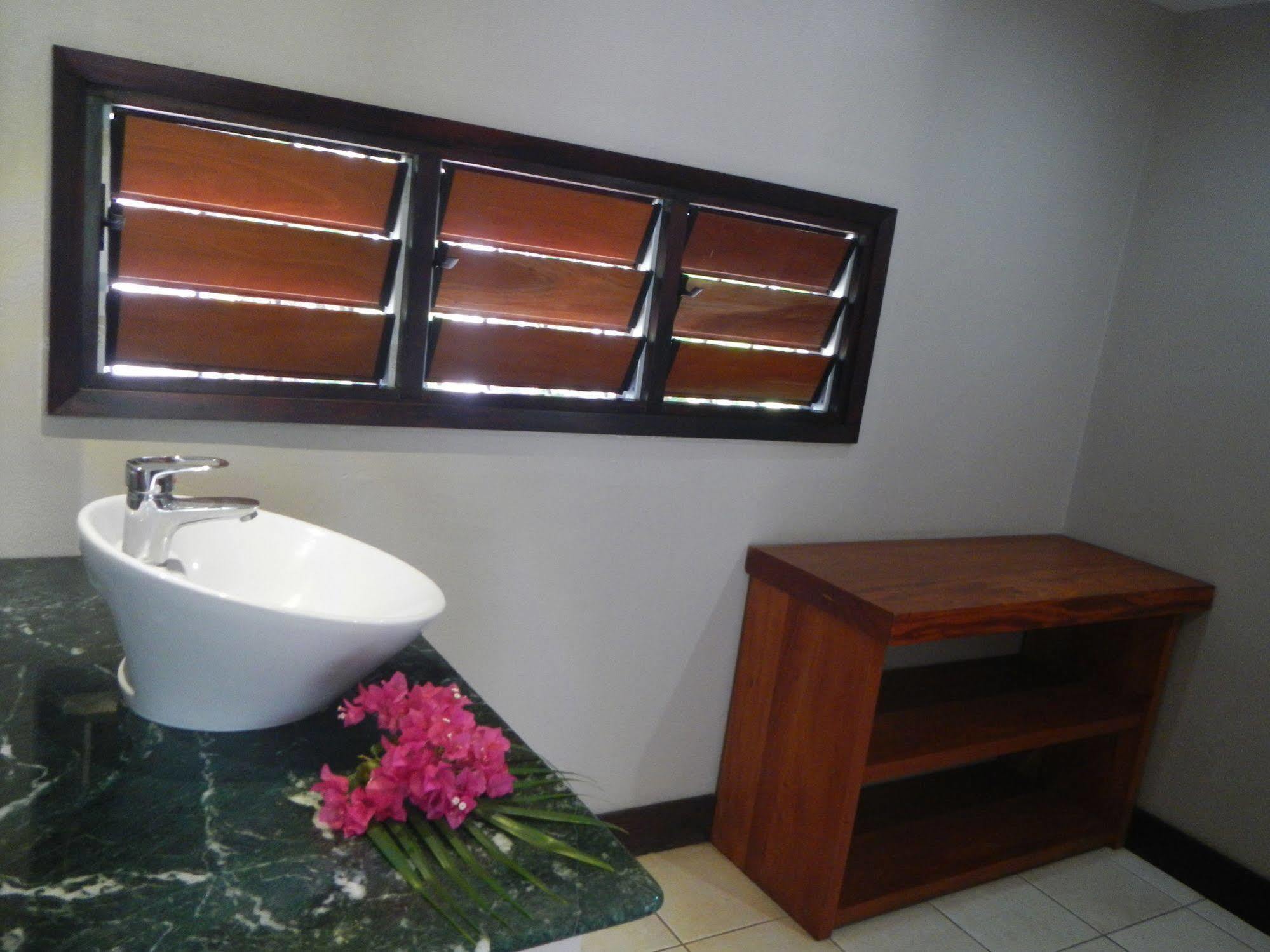 Club Oceanus Resort