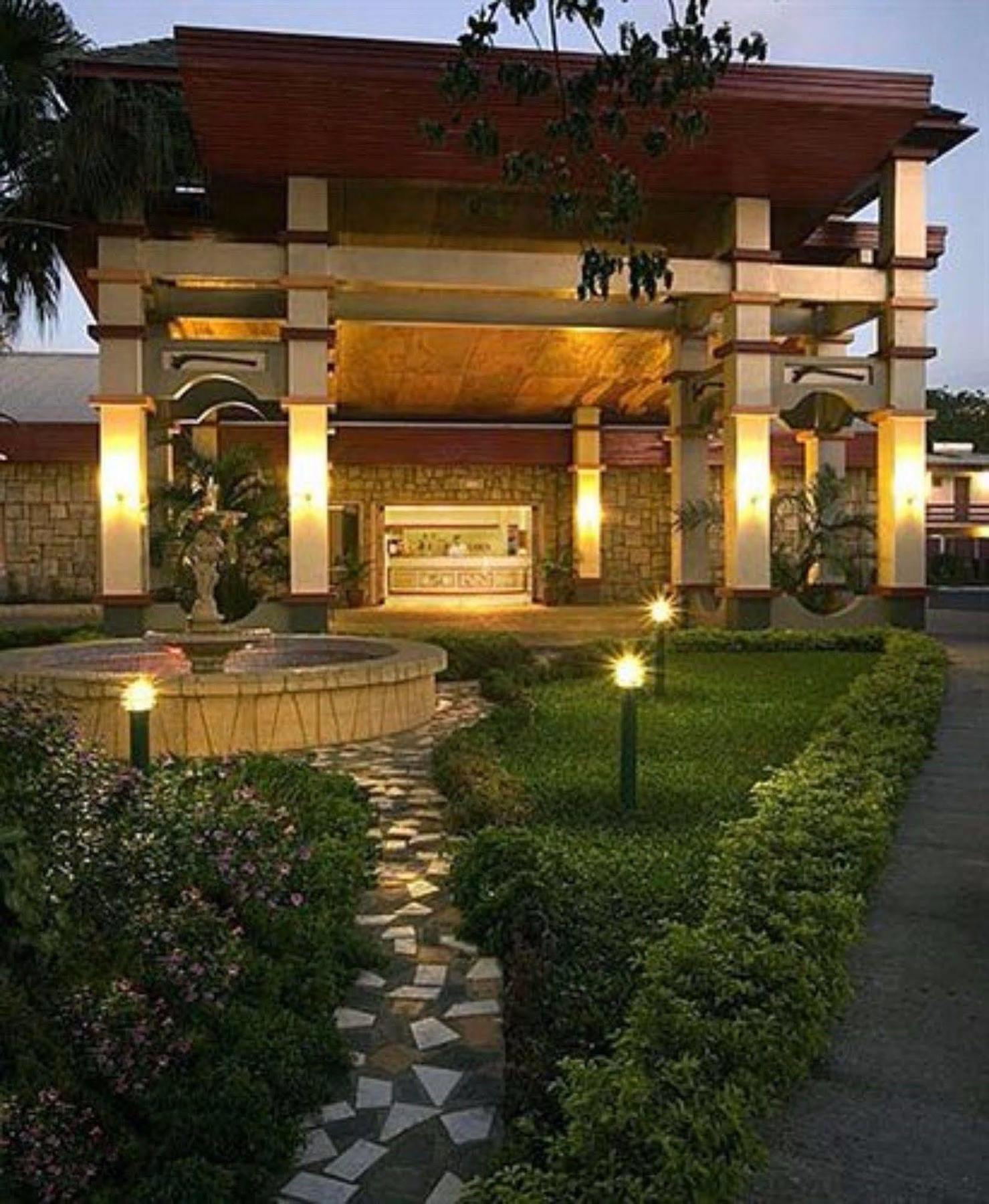 Capricorn International 2*