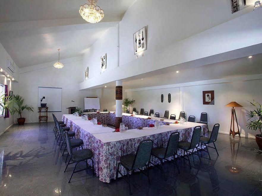 Capricorn International Hotel 2*
