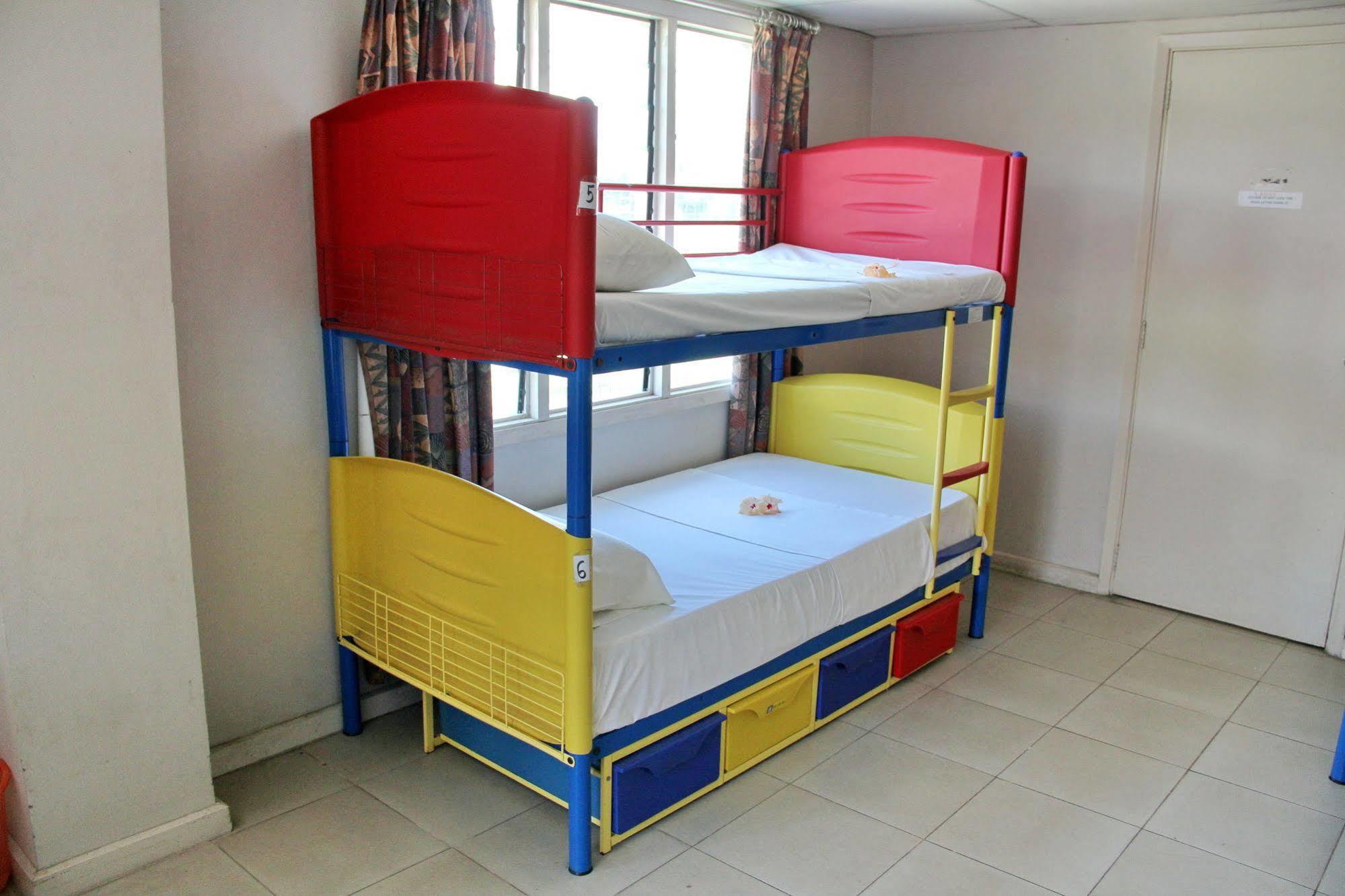 Hotel Tropic Of Capricorn 2*
