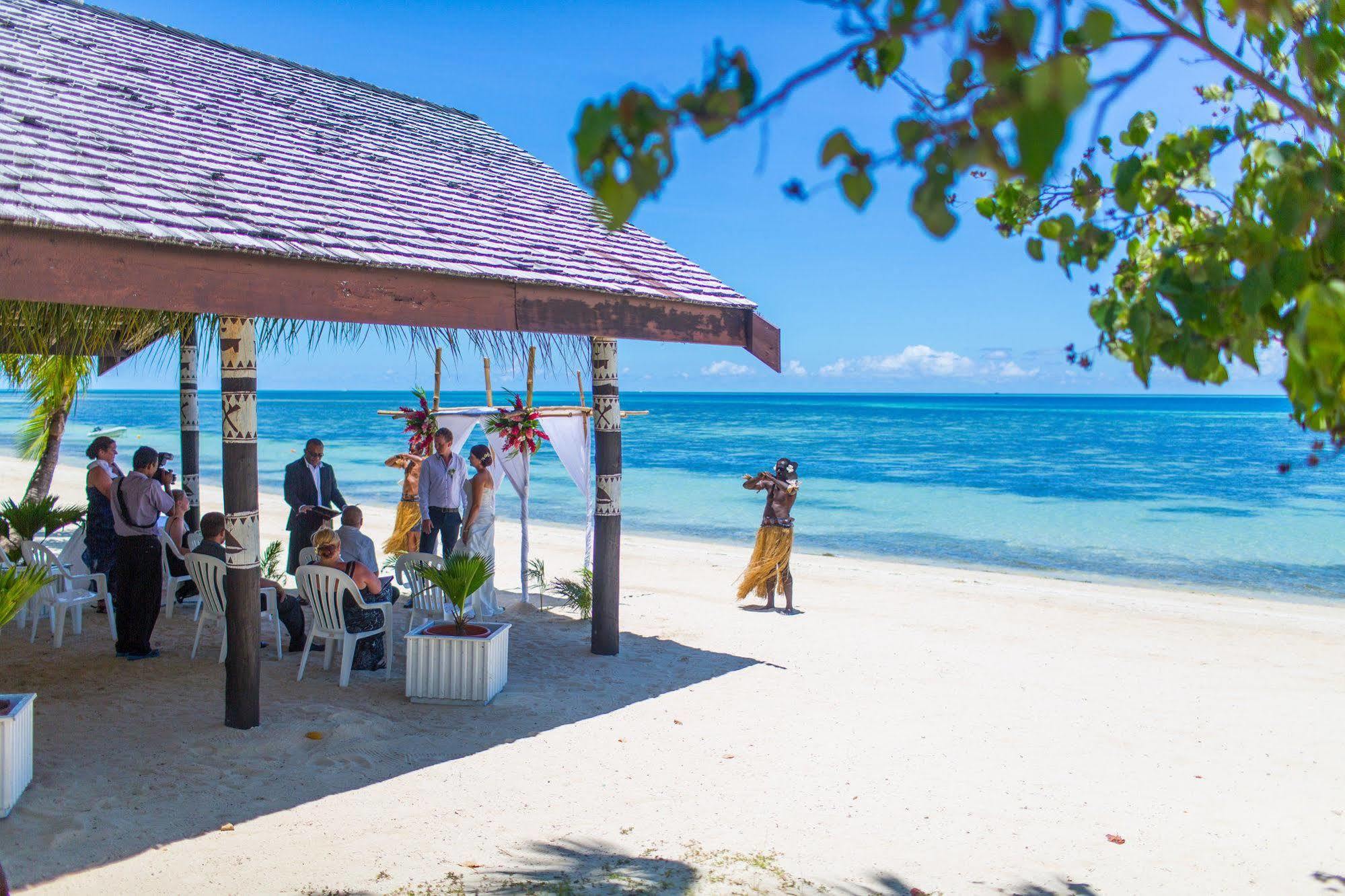 Plantation Island Resort Malolo Lailai