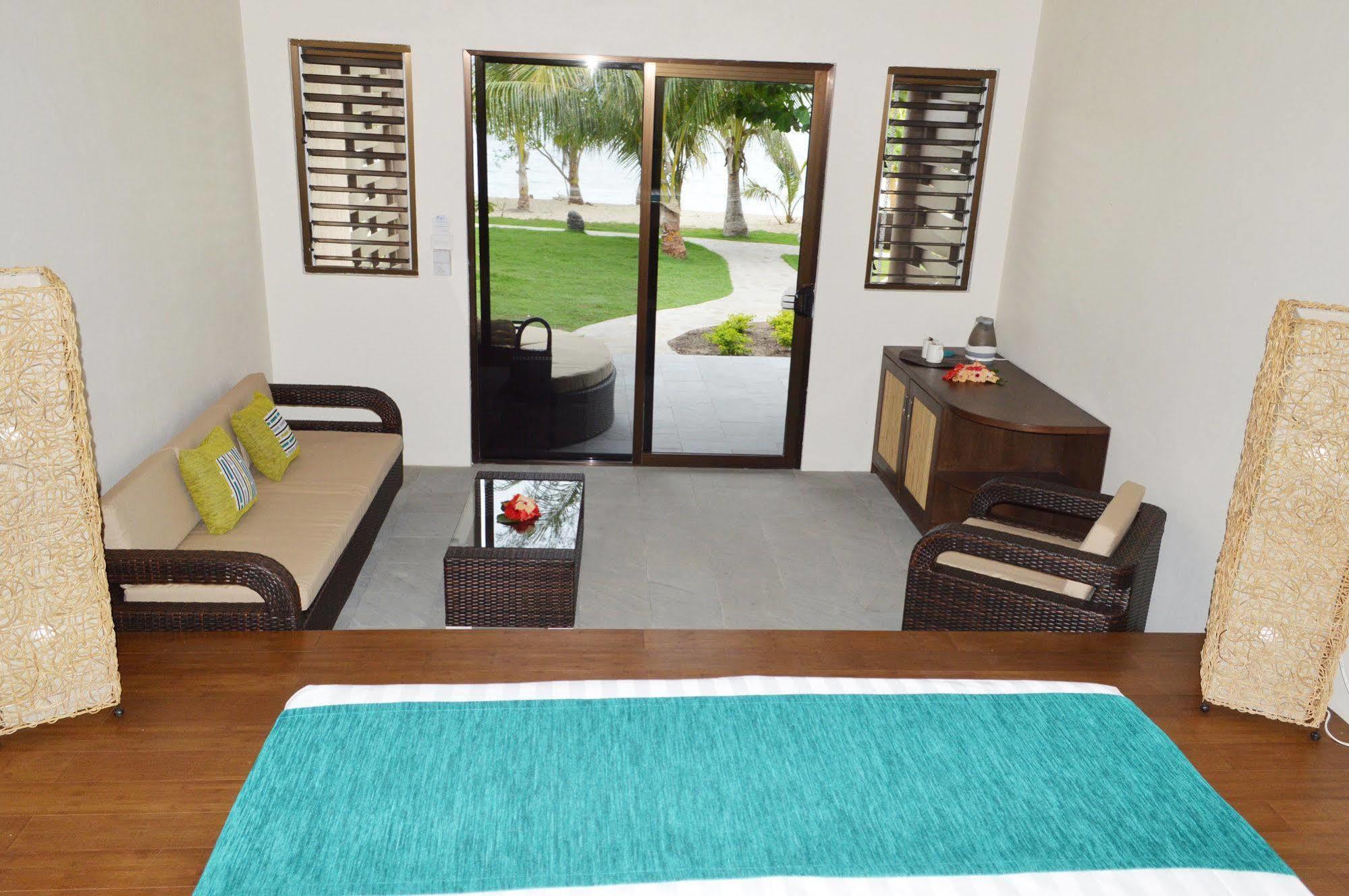 Mantaray Island 3* Nanuya Balavu Island