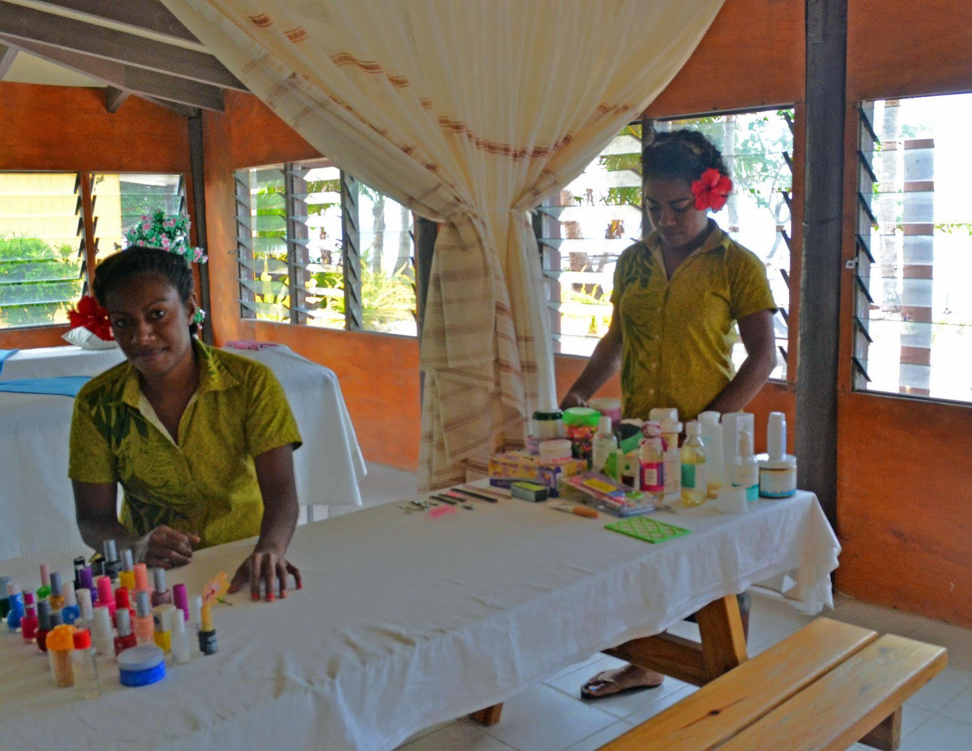 Ratu Kini Backpackers & Dive