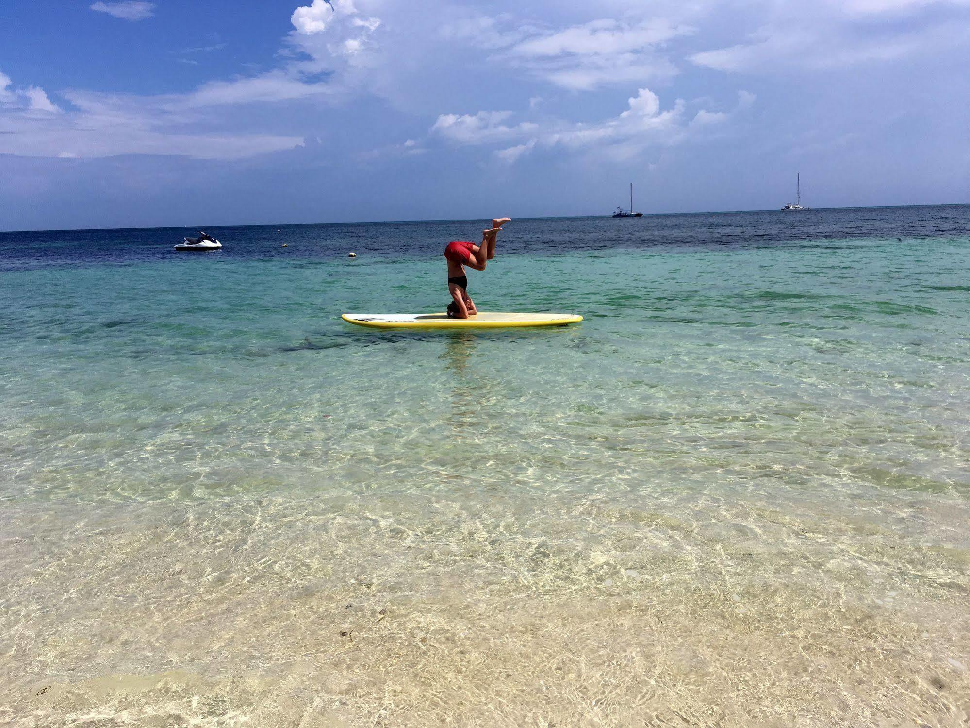Resort Ratu Kini Backpackers & Dive