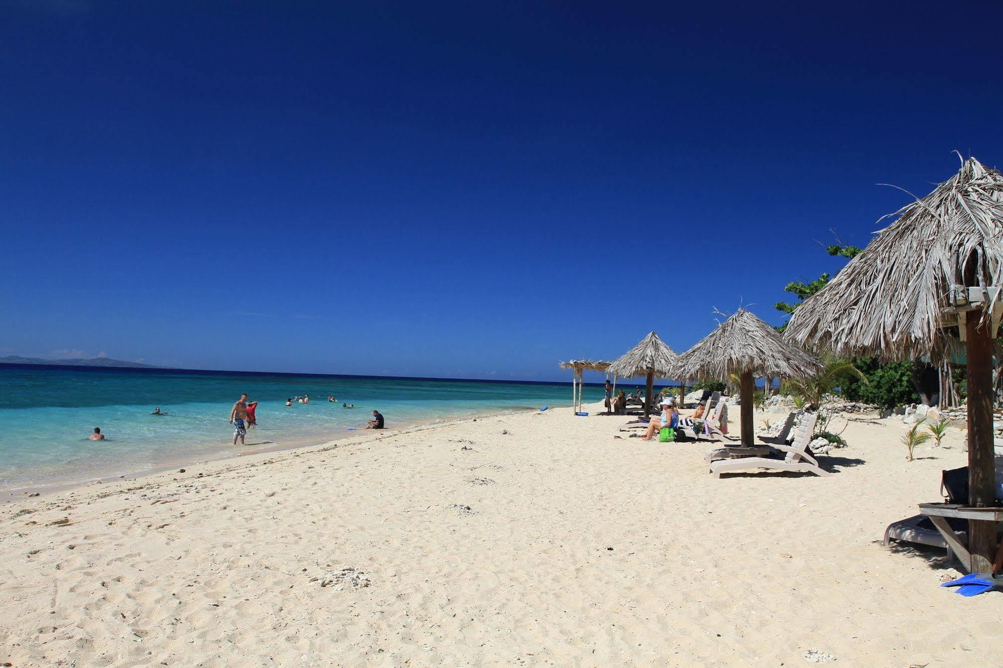 South Sea Island Hostel *