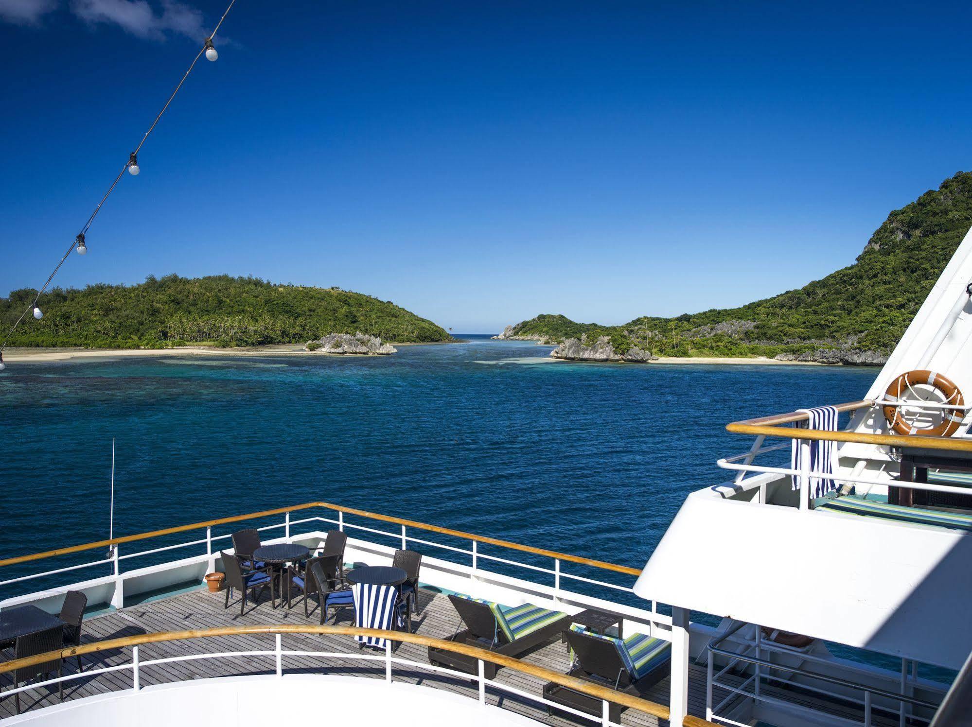 Captain Cook Cruises Fiji 4*
