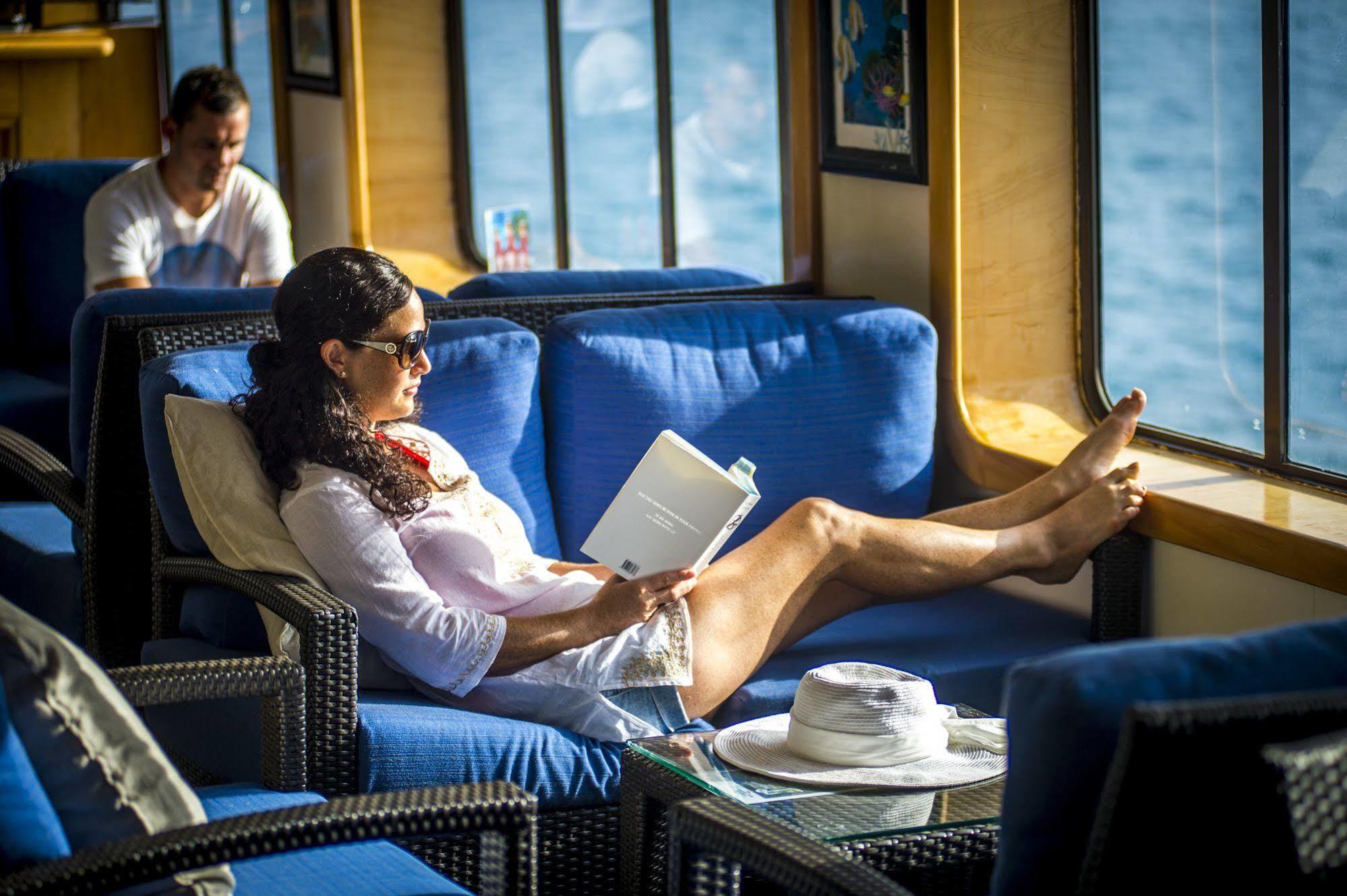  Captain Cook Cruises Fiji 4*