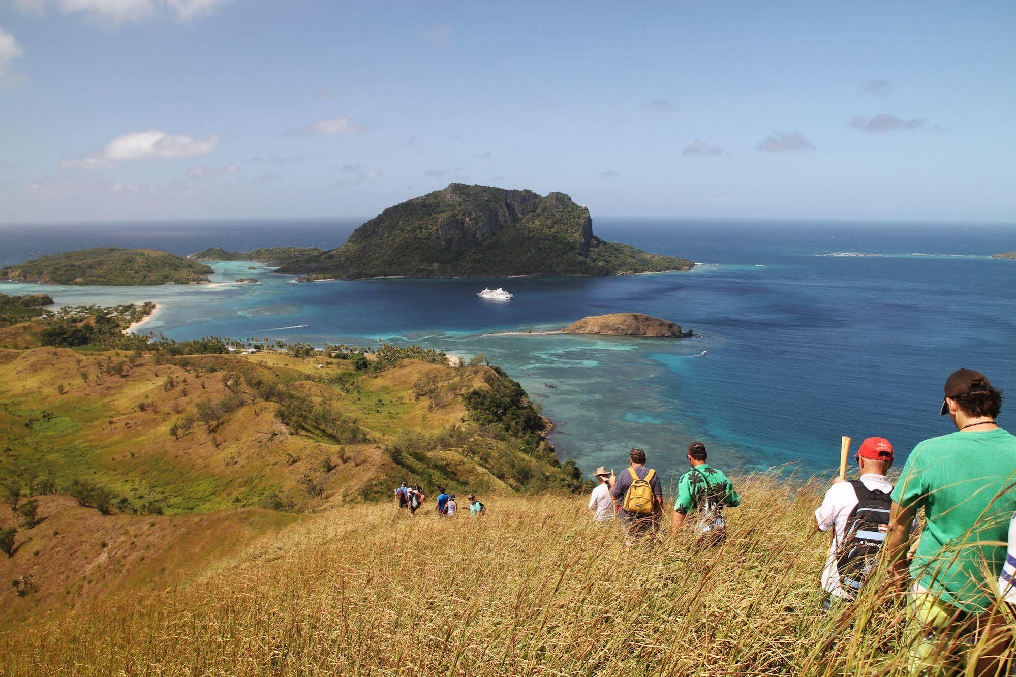 Captain Cook Cruises Fiji 4*