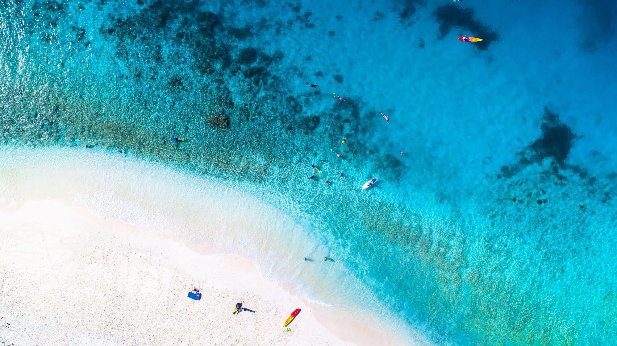 Captain Cook Cruises Fiji  4*