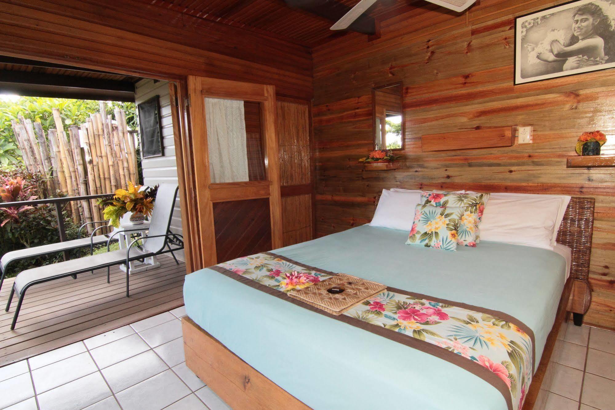 Coconut Grove Beachfront 4* Matei