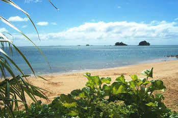 Coconut Grove Beachfront 4*