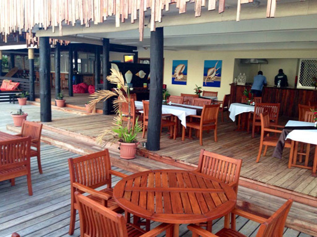 Resort Funky Fish & Surf