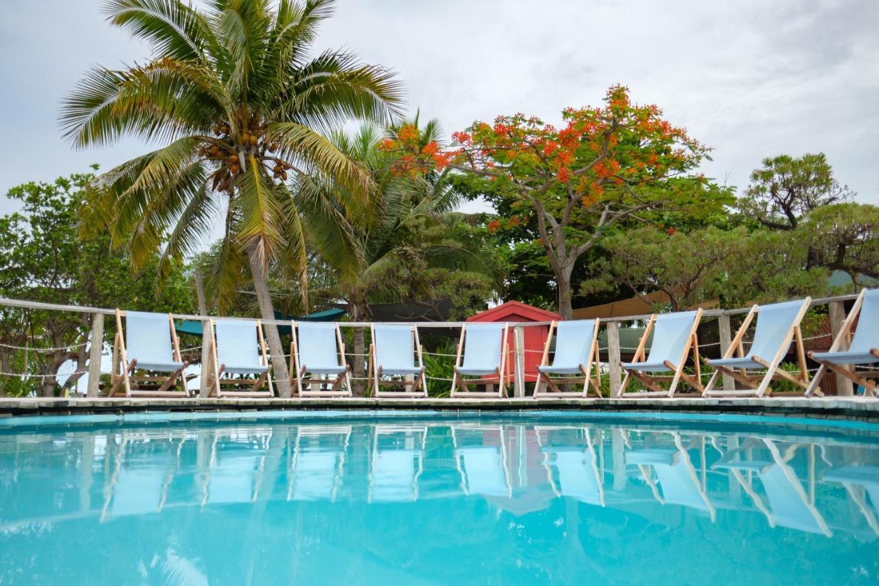 South Sea Island * South Sea Island