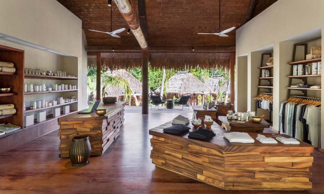 Six Senses Fiji 5* Solevu