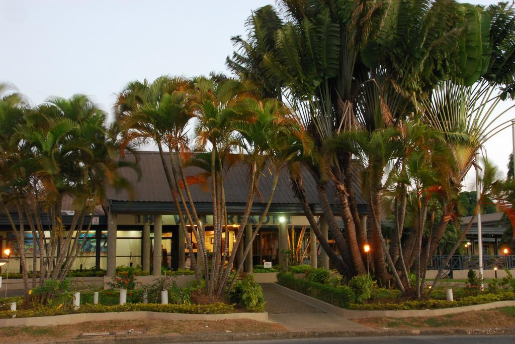 Hotel Tanoa Waterfront 4*