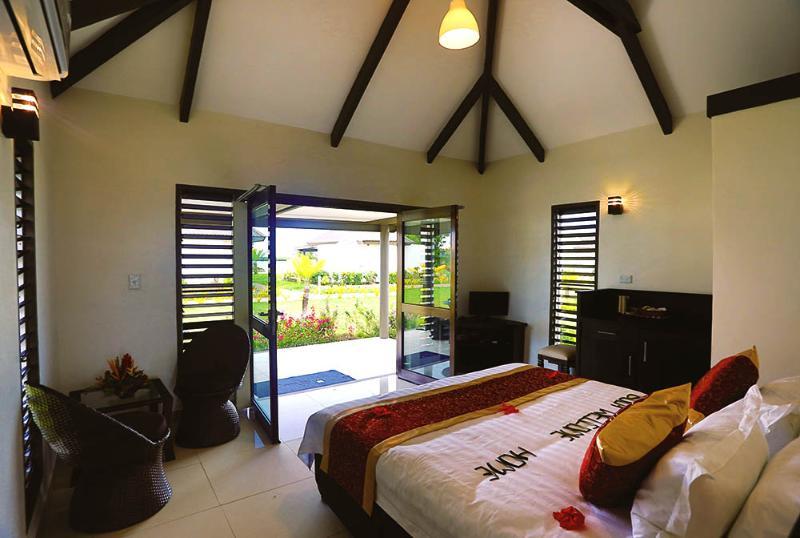 Hotel Landers Bay & Fiji 4*