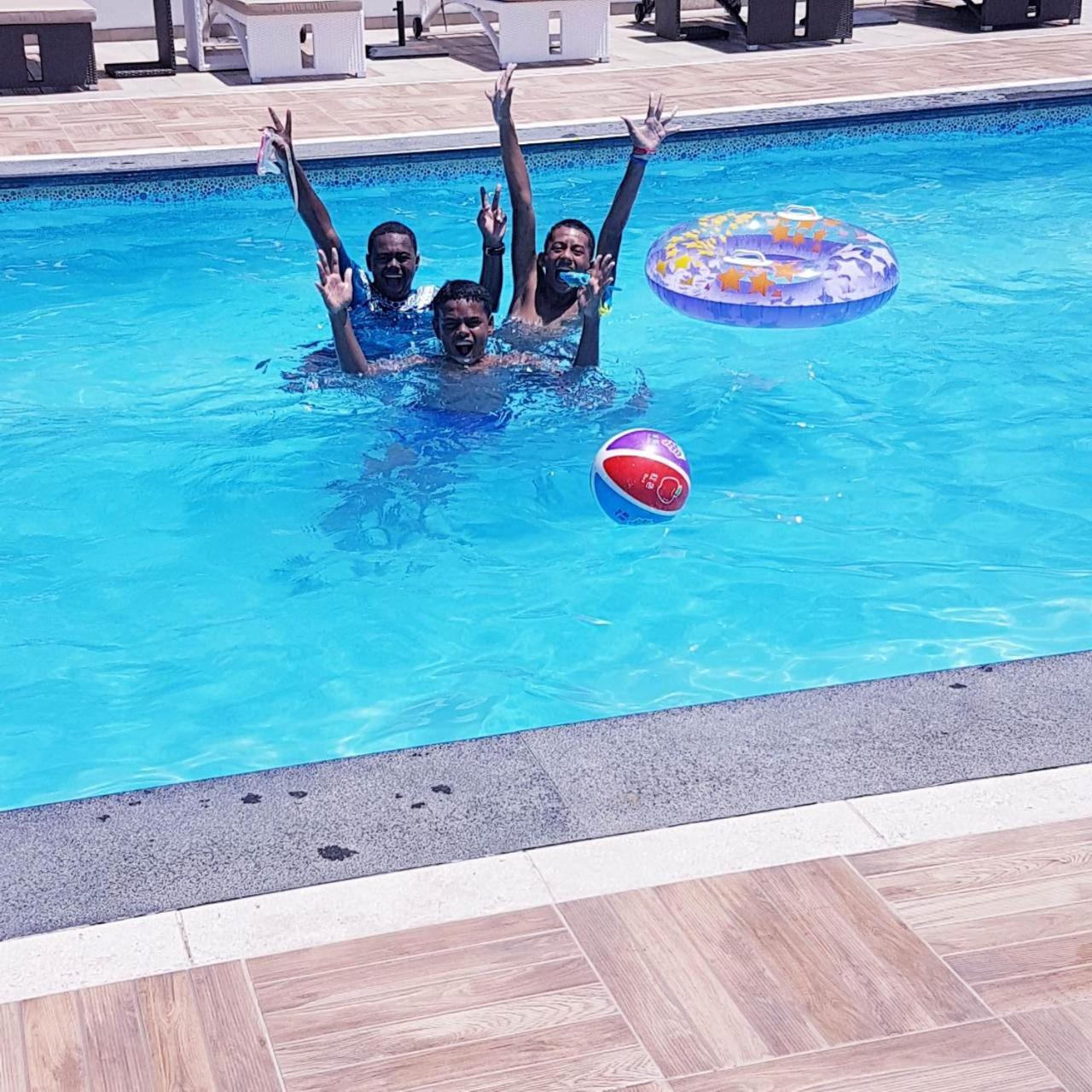 Crows Nest Resort