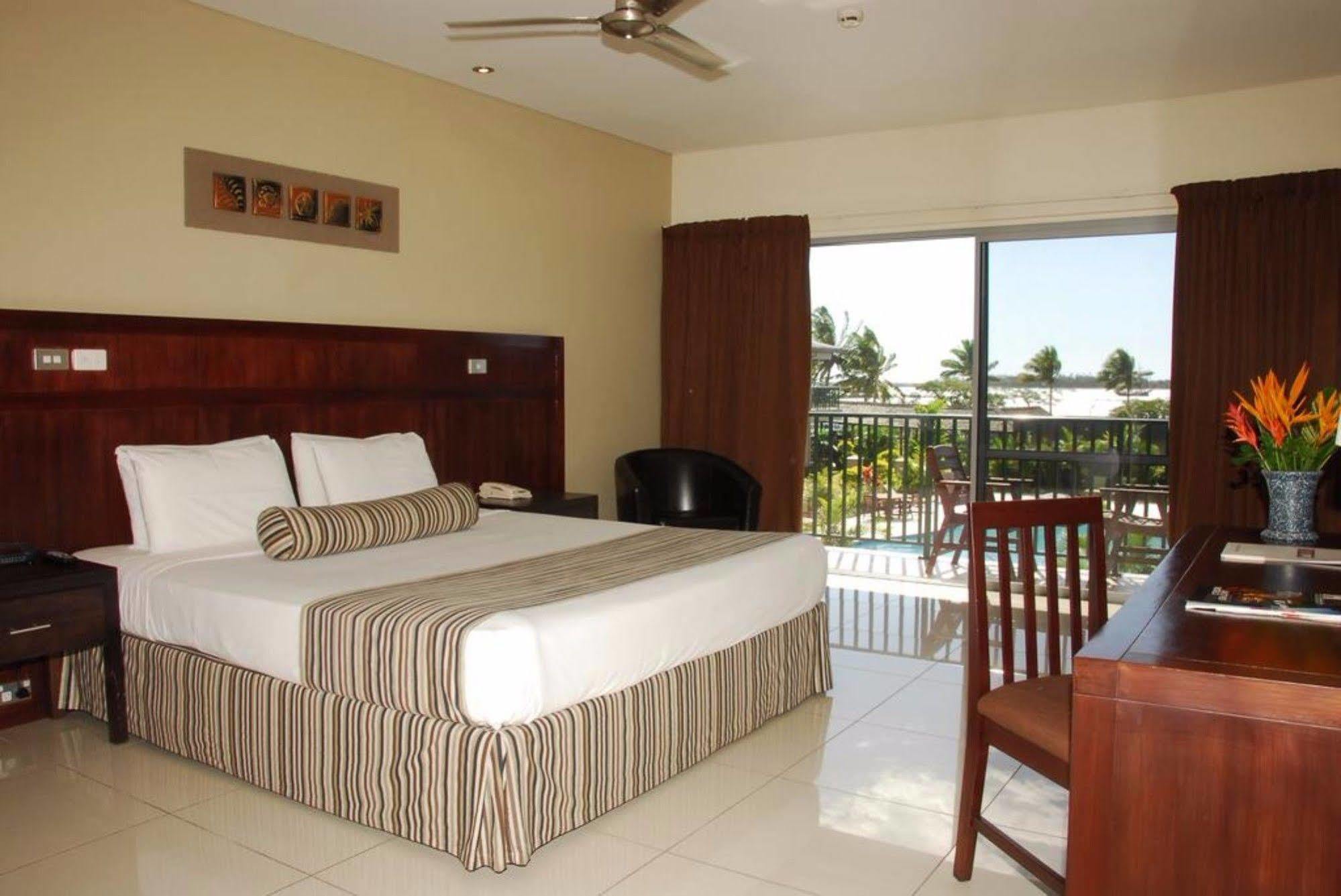 Hotel Tanoa Waterfront Lautoka