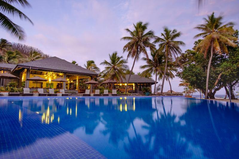 Yasawa Island & 5* Bukama