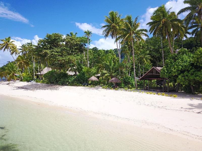 Qamea & Resort 4*