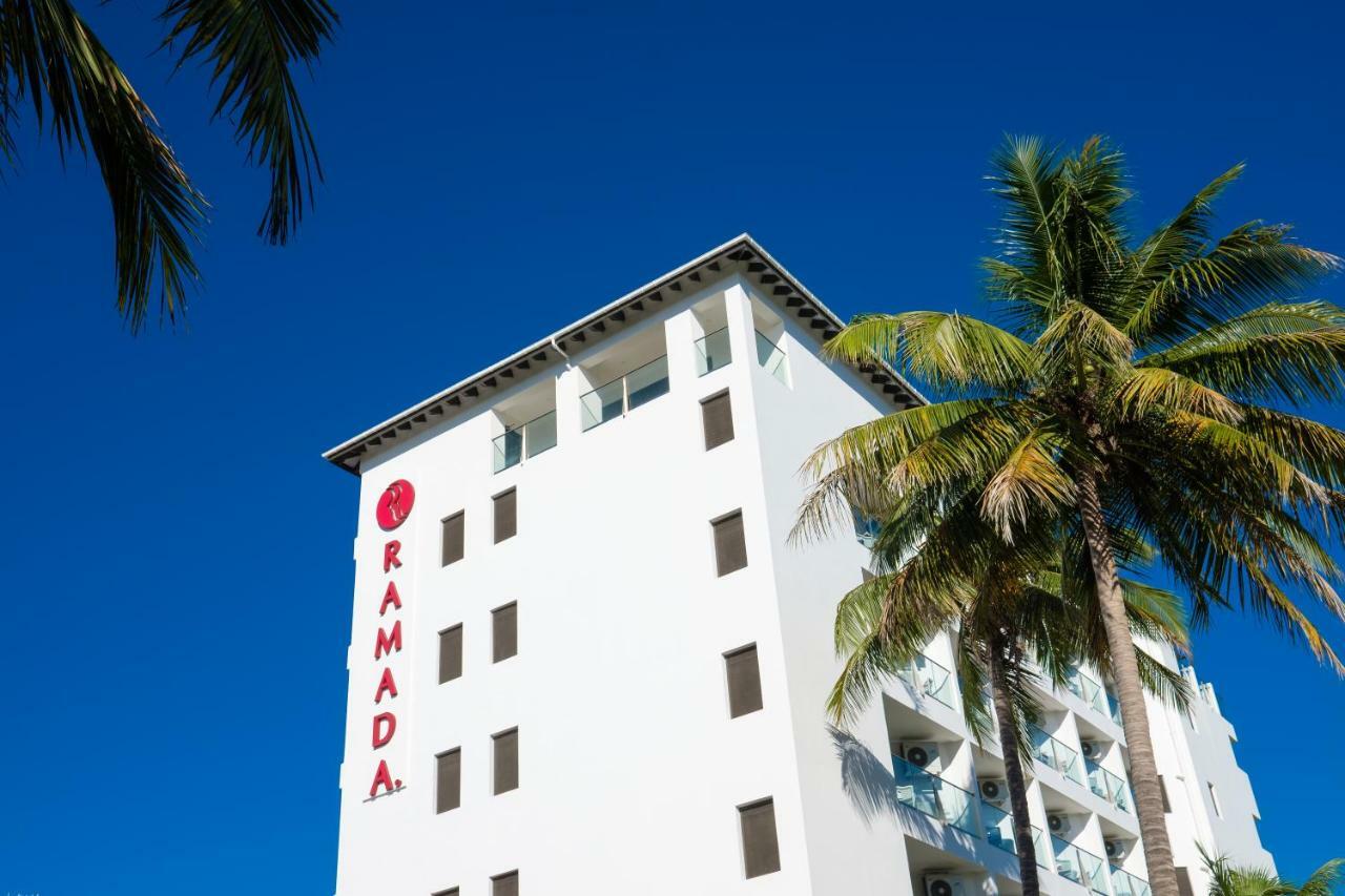 Aparthotel Ramada Suites By Wyndham Wailoaloa Beach Fiji 4*