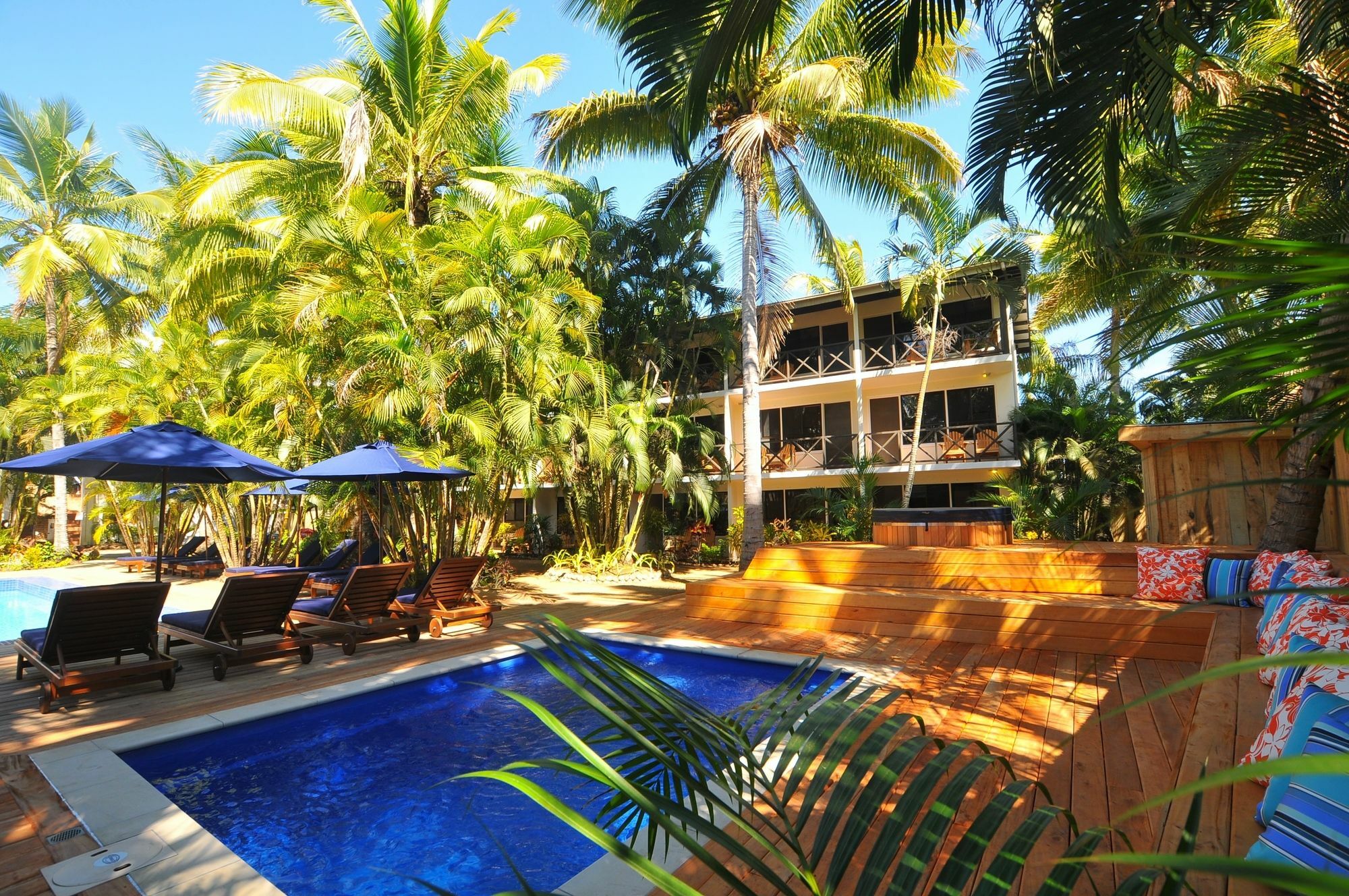 Oasis Palms