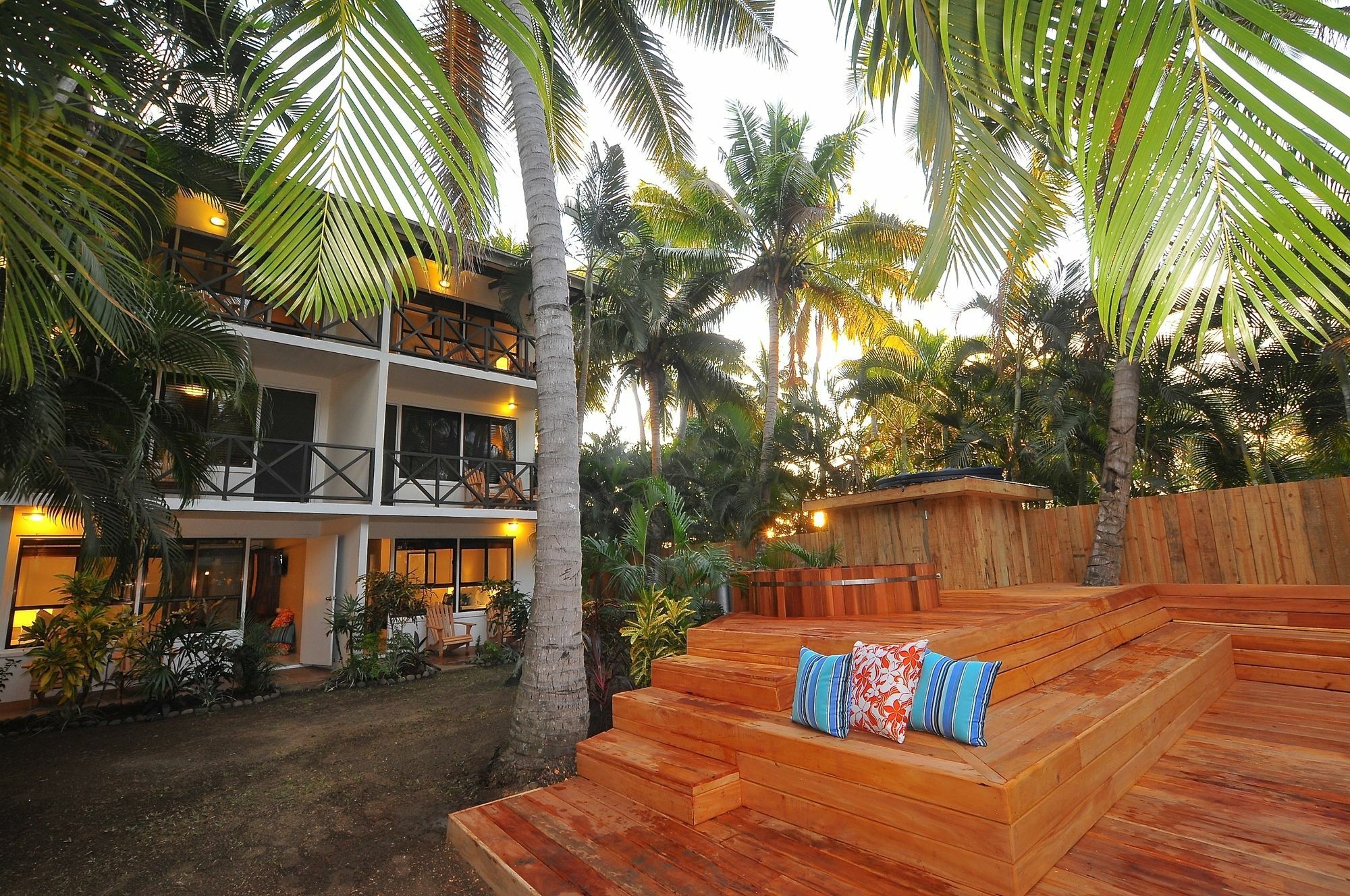 Oasis Palms Resort 3*