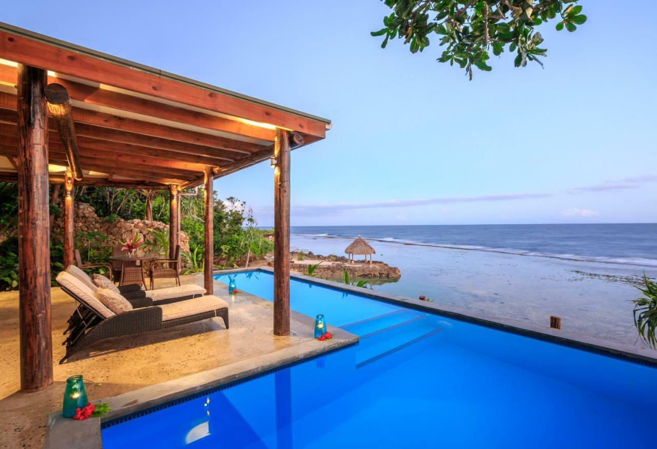 Resort Savasi Island