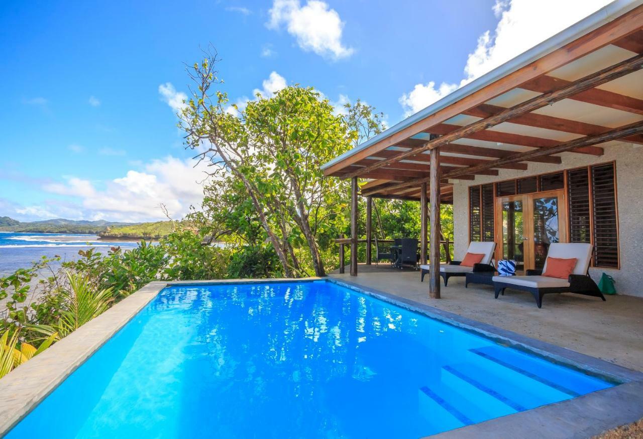 Resort Savasi Island